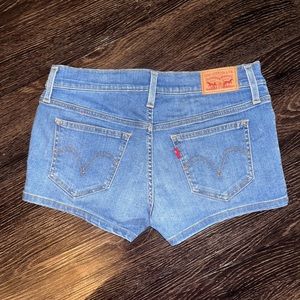 Levi’s Jean Shorts